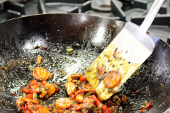 10PC4-Ind-Living-Cooking_05